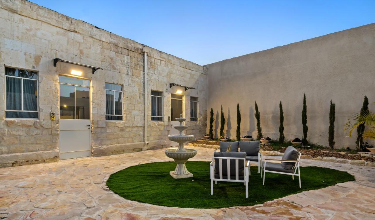 Helios Boutique By La Finca Hotels Beersheba Exteriör bild